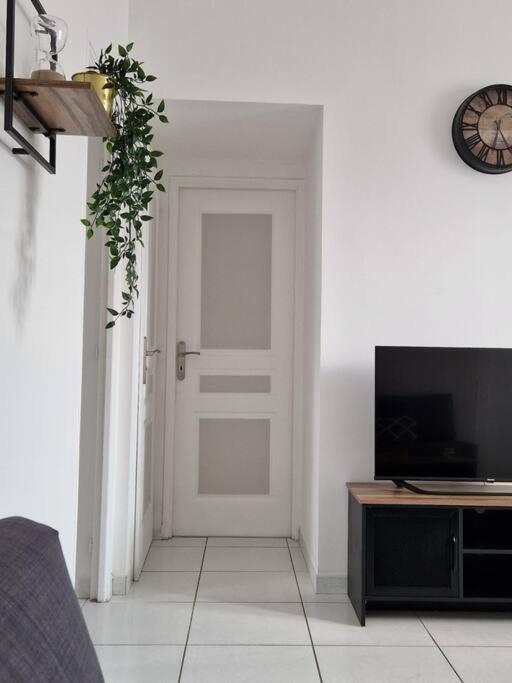 10 Minutes De Rouen Apartment *
